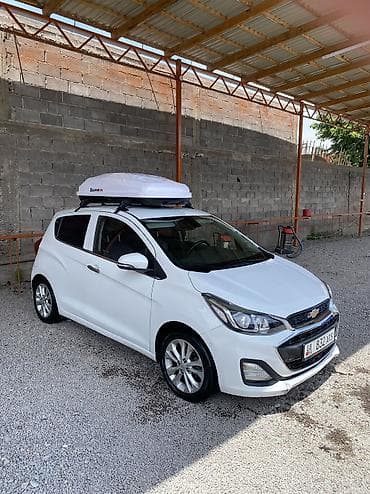 Продажа авто: Chevrolet Spark: 2020 г., 1 л, Автомат, Бензин, Хэтчбэк — 1
