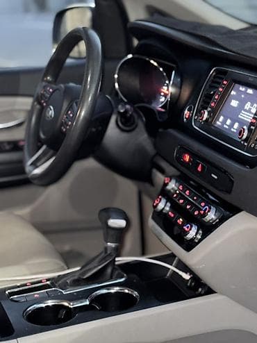 подушки двигателя аккорд 7: Kia Carnival: 2018 г., 2.2 л, Автомат, Бензин, Минивэн — 8