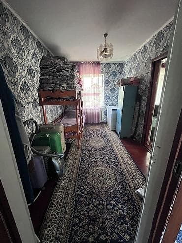 радом: Г. Кара-Балта, с. Палтавка, ул. Партизанская, дом 304. Продаётся дом — 3