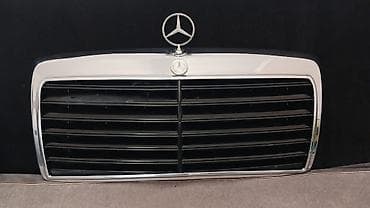 Решетка радиатора Mercedes-Benz 1992 г., Б/у, Оригинал