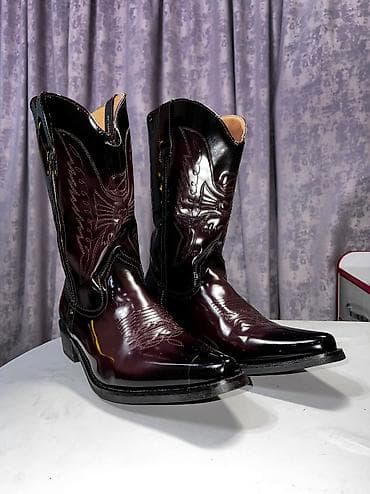 Мужские сапоги лакированные
46 размер
30 см at lalafo.kg Мужские сапоги лакированные
46 размер
30 см