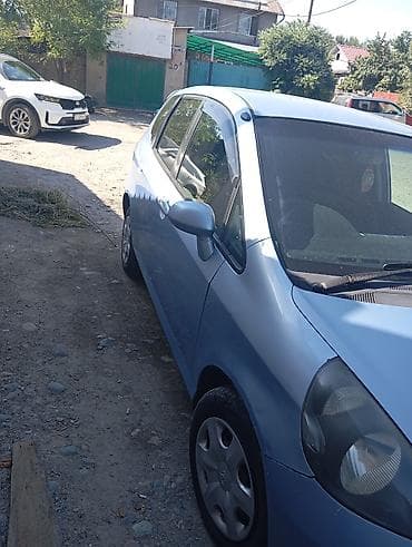 fit 2012: Honda Fit: 2002 г., 1.3 л, Вариатор, Бензин, Хэтчбэк — 3