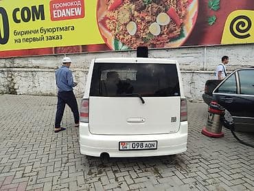 byd tang ev: Toyota bB: 2002 г., 1.5 л, Минивэн — 4