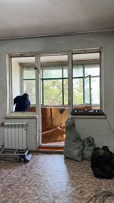 Услуги по строительству и ремонту: Услуга: остекление и комплексная реконструкция балконов/лоджий «под — 3