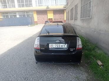 шлейф приус: Toyota Prius: 2005 г., Гибрид, Хэтчбэк — 4