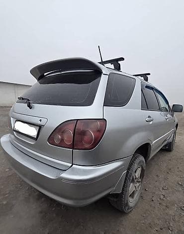 себе: Toyota Harrier: 2000 г., 3 л, Бензин — 4