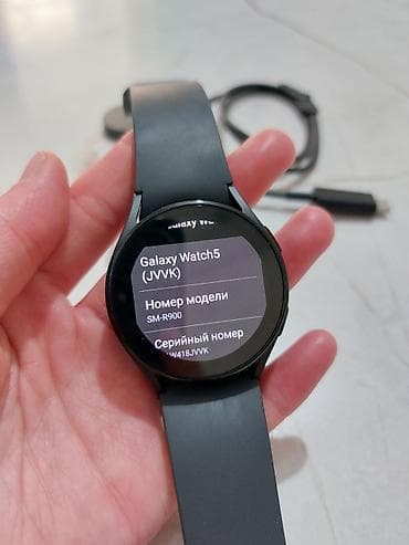 samsung galaxy gear s3: Samsung Galaxy Watch5 (модель SM-R900), черные. Комплектация: - — 2