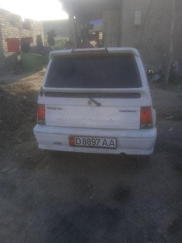 Унаа: Daewoo Tico: 1998 г., Кол менен иштөөчү, Бензин, Хетчбек — 3