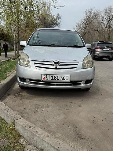 ом 616: Toyota Corolla Spacio: 2003 г., 1.5 л, Автомат, Бензин, Минивэн — 1