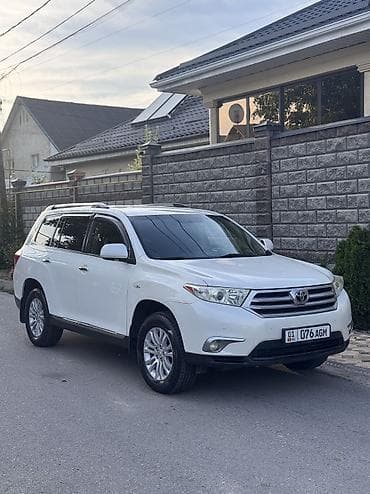 пакрышки 17: Toyota Highlander: 2012 г., 3.5 л, Автомат, Бензин, Кроссовер — 4