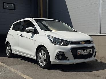 mini cuper: Chevrolet Spark: 2016 г., 1 л, Вариатор, Бензин, Хэтчбэк — 1