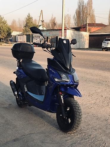 t max: Скутер Jet Vento (синие/черные панели) - Кузов спортивного стиля с — 1