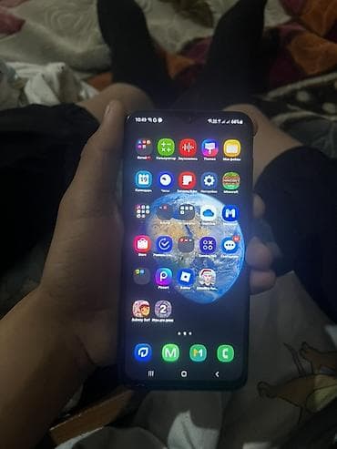 iphone xs lalafo: Samsung Galaxy A13, Б/у, 64 ГБ, цвет - Черный, 2 SIM — 3