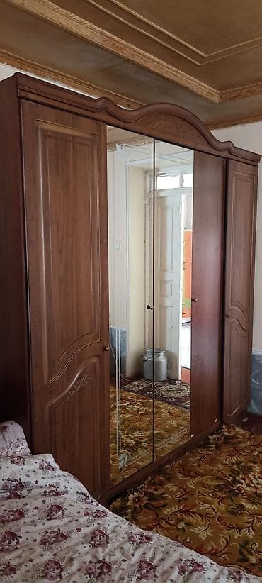 круглый стул: Спальный гарнитур, Шкаф, Комод, Тумба, цвет - Коричневый — 2