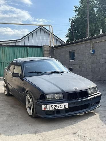 one stop: BMW 3 series: 1993 г., 2 л, Механика, Бензин, Седан — 2