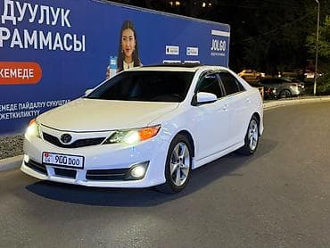 Toyota Camry: 2014 г., 3.5 л, Автомат, Бензин, Седан — 1