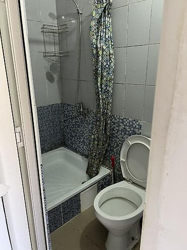 сдаю комнату с подселением: 20 м², С мебелью — 7