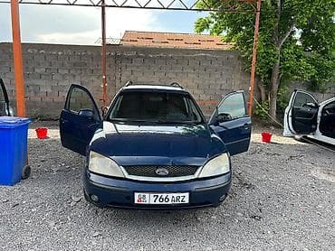 чемодан в багажник авто: Ford Mondeo: 2000 г., 2 л, Автомат, Бензин, Универсал — 1