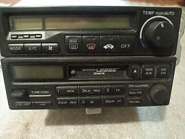 Блок управления климат-контролем и штатная магнитола Honda BOSE