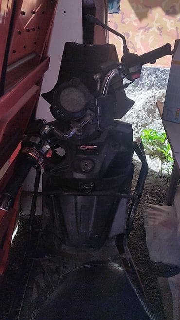 скутер водный: Скутер (бензиновый), городской/утилитарный тип.цена договорная — 2