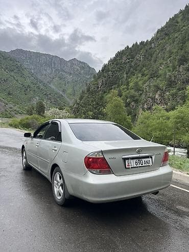 Унаа: Toyota Camry: 2004 г., 2.4 л, Бензин — 1