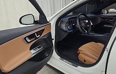 mercedes e200: Mercedes-Benz E-Class: 2025 г., 2 л, Автомат, Бензин, Седан — 6