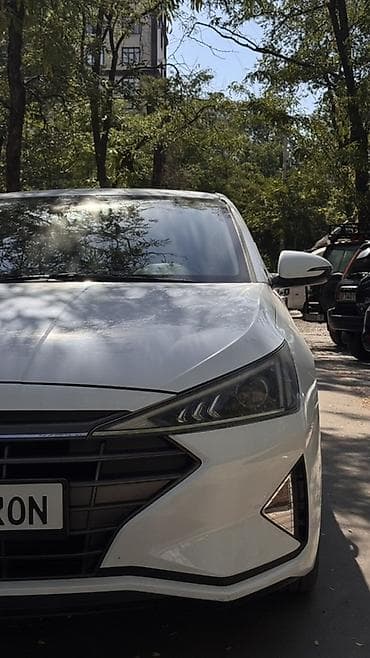 Hyundai Avante: 2018 г., 1.6 л, Автомат, Бензин, Седан — 6