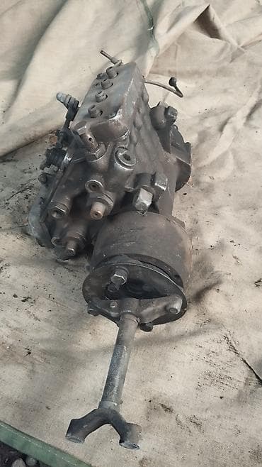 запчасти на ассенизатор: Запчасти от грузового автомобиля (см. фото) В наличии набор узлов и — 6