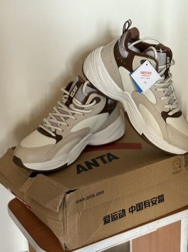 Мужские кроссовки, 39, Anta, Новый, цвет - Бежевый, Самовывоз