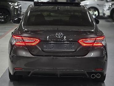 Продажа авто: Toyota Camry: 2019 г., Бензин — 3