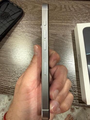 купить айфон 5 64 гб: IPhone 16 Pro, Б/у, 256 ГБ, White Titanium, Чехол, Кабель, Коробка, 92 % — 4