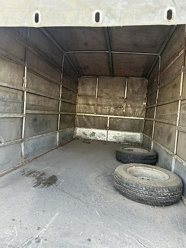 донголок 66: Прицеп, Тентованный, до 3,5 т — 4