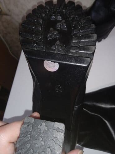 Киреге берилүүчү кийимдер: (40-р) в идеальным состоянии — 3