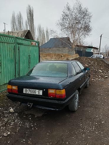 тойота приус с: Audi 100: 1991 г., Седан — 1