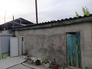 Дома: Срочно Продаётся небольшой но, уютный дом в центре Новопокровки, по — 3