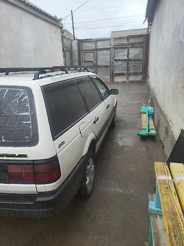honda step: Volkswagen Passat: 1992 г., 2 л, Механика, Бензин, Универсал — 5
