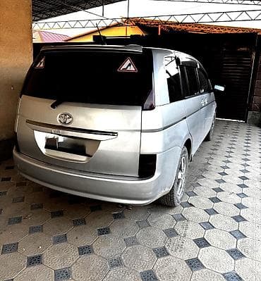 e53 е53: Toyota Isis: 2005 г., 2 л, Вариатор, Бензин, Минивэн — 8