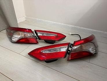 Комплект передних фар Toyota 2018 г., Б/у, Оригинал