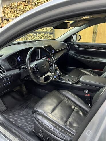 доска объявлений продажа авто: Hyundai Grandeur: 2018 г., 3 л, Автомат, Газ, Седан — 6