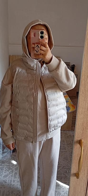 Женская одежда: Женский спортивный костюм тройка коричнего-бежевого цвета — 3