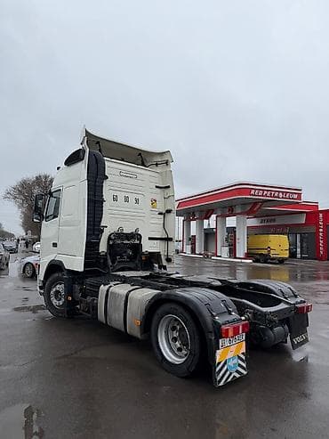 без вложении: Тягач, Volvo, 2009 г. — 3