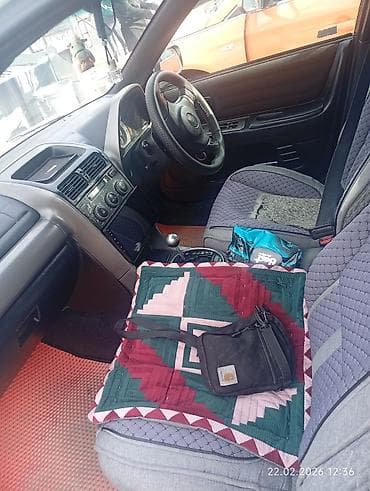 Toyota: Toyota Altezza: 2000 г., 2 л, Автомат, Бензин, Седан — 6