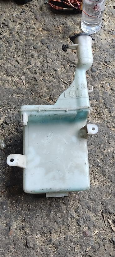 ist: Toyota, 2002 г., Б/у, Оригинал — 3