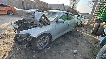 мазда bongo: Hyundai Grandeur (седан), серебристый — 4