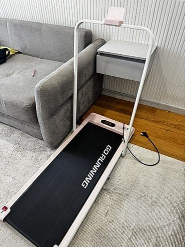 Беговая дорожка GO RUNNING — компактная складная модель для дома