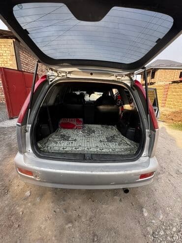 багаж на хонда стрим: Honda Stream: 2001 г., Автомат, Минивэн — 5