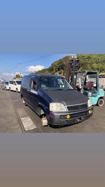 Honda Stepwgn: 2000 г., Минивэн