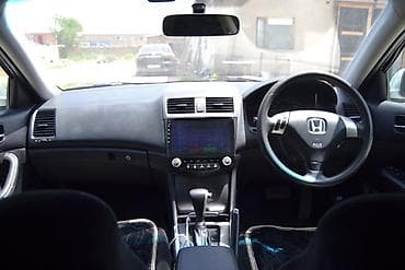 авто наклейка: Honda Accord: 2004 г., Седан — 7