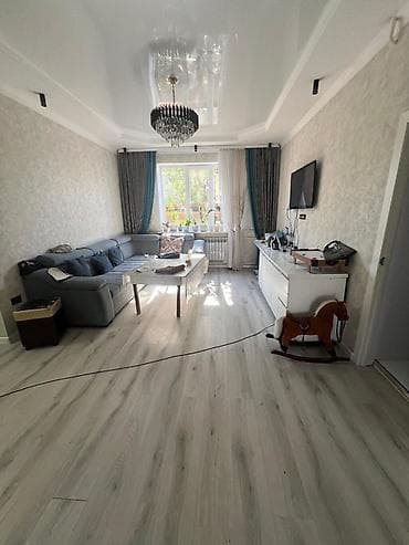 aalam city: 🏡 **Продается 2-этажный дом в ж/м Ала-Тоо-1!** ✨ **200 м² | 5 соток | — 6