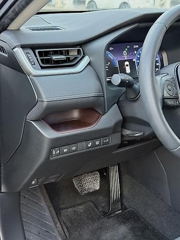 японские диски: Toyota RAV4: 2023 г., 2 л, Вариатор, Бензин, Кроссовер — 10